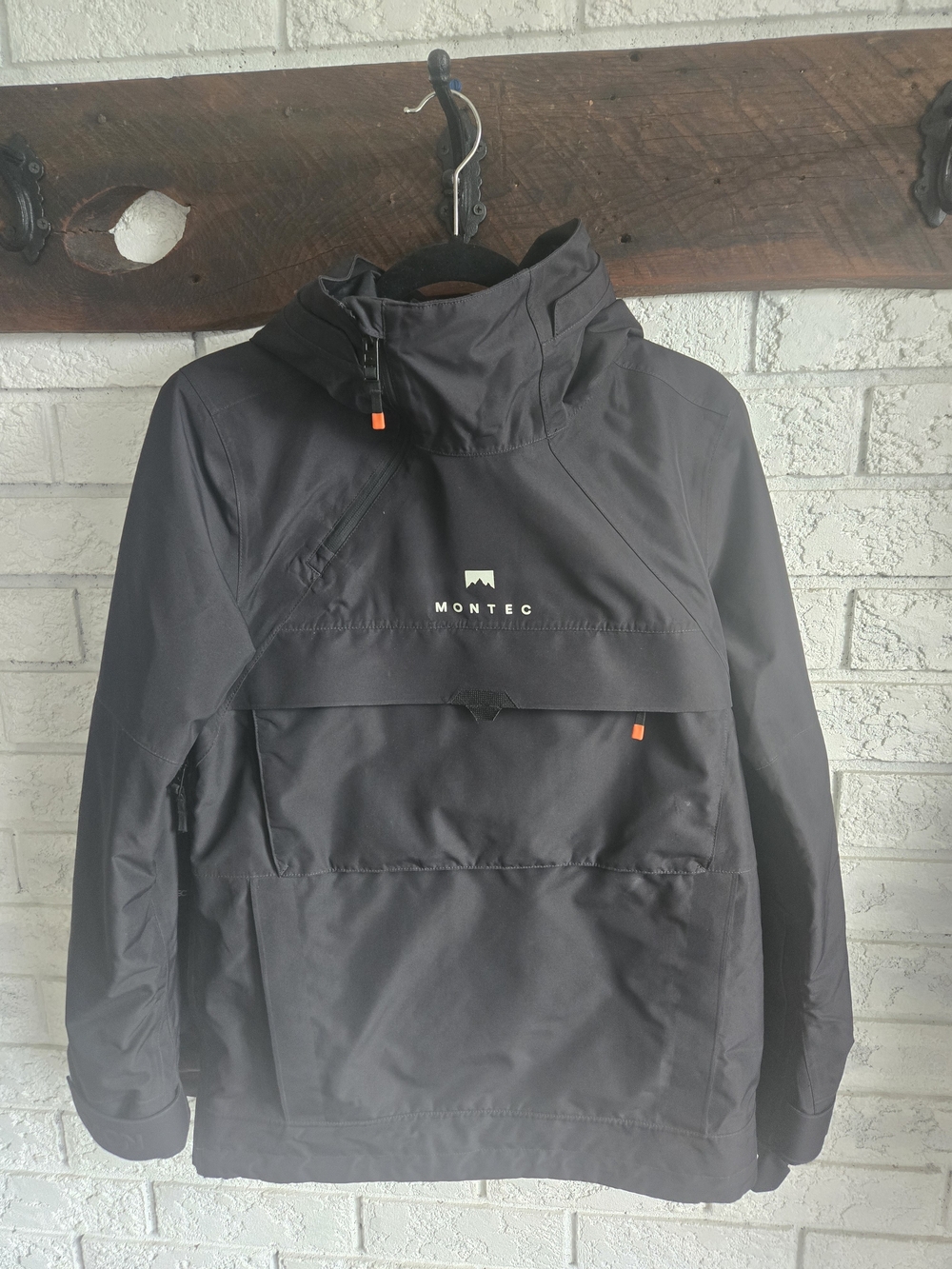 Montec Women’s Black Ski Anorak Jacket